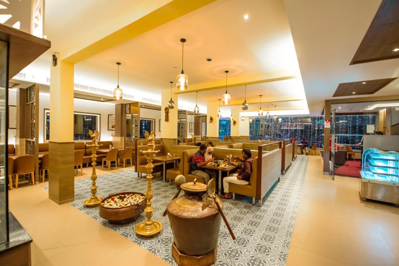 Hotel Annamalai Bahur エクステリア 写真